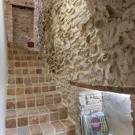 Borgo Baccile By Vini Fantini 3*