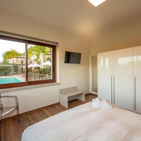 Hotel Borgo Baccile By Vini Fantini