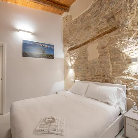 Borgo Baccile By Vini Fantini Hotel