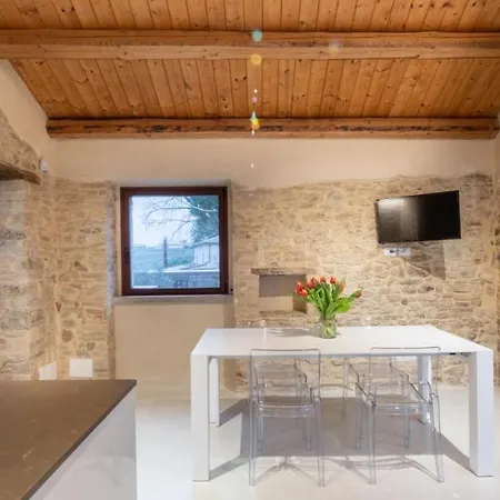 Borgo Baccile By Vini Fantini 3* Crecchio