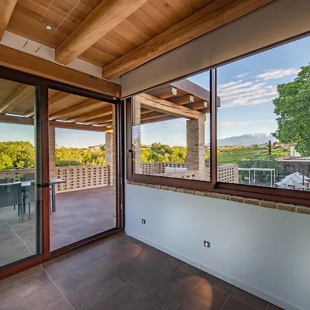 Otel Borgo Baccile By Vini Fantini 3*