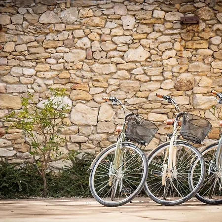 Borgo Baccile By Vini Fantini Crecchio