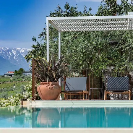 Borgo Baccile By Vini Fantini Otel 3*