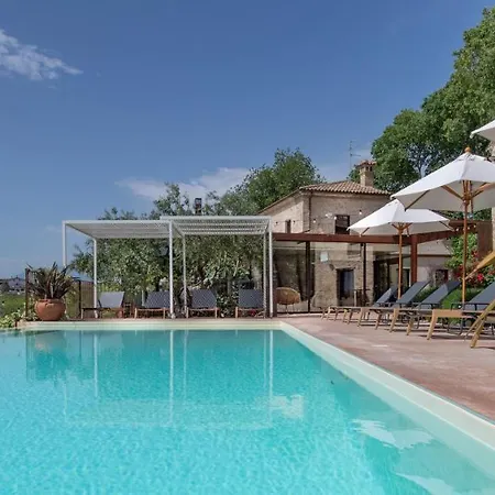 Borgo Baccile By Vini Fantini Crecchio