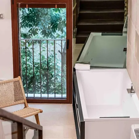 Hotel Borgo Baccile By Vini Fantini Crecchio