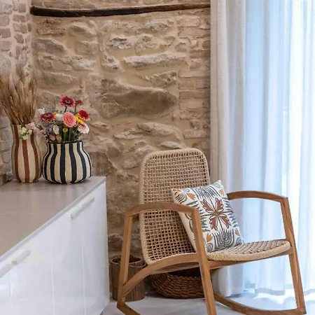 מלון Borgo Baccile By Vini Fantini 3*