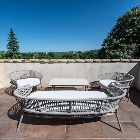 Borgo Baccile By Vini Fantini Hotel