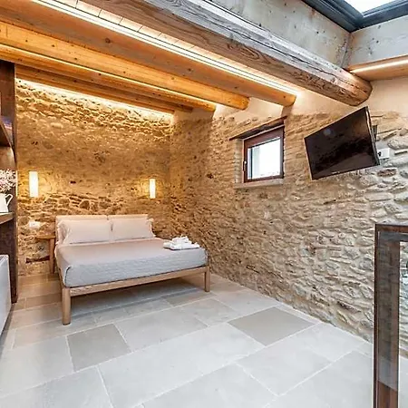 Borgo Baccile By Vini Fantini Crecchio