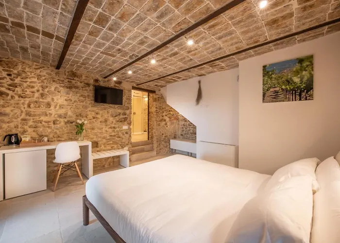 Borgo Baccile By Vini Fantini 3* Crecchio