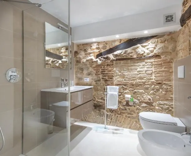 Отель Borgo Baccile By Vini Fantini Crecchio