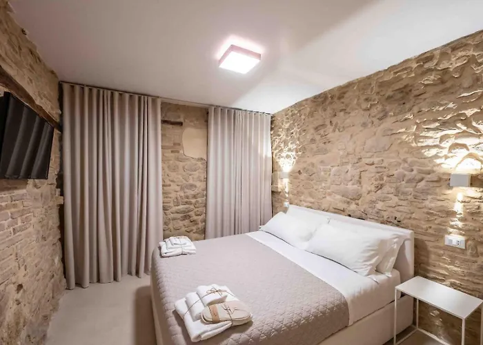 Borgo Baccile By Vini Fantini Отель Crecchio